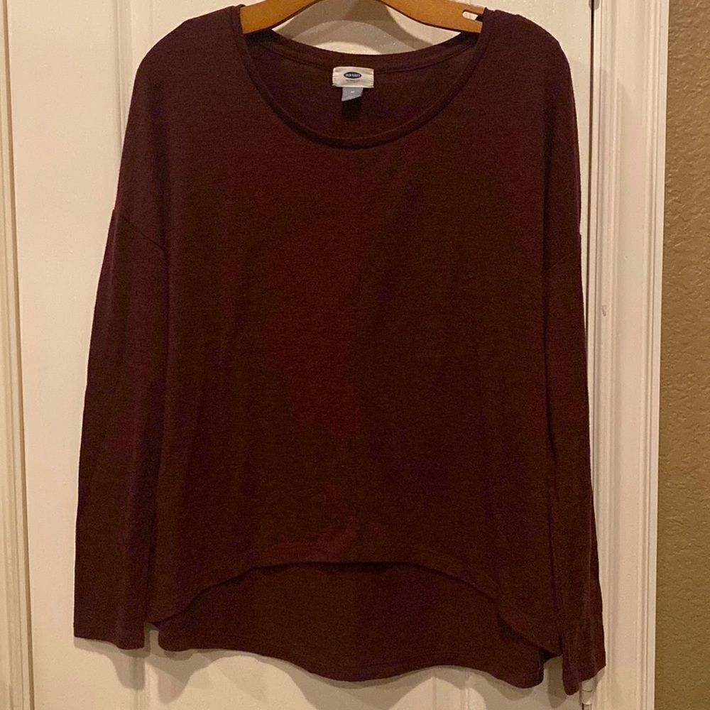 Old Navy Women’s Maroon Sweater Scoop neck Size Medium NWOT